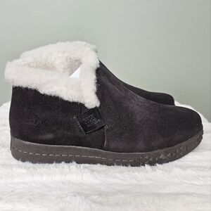 MUK LUKS Womens Suede Street West End Wool Blend Ankle Bootie 7.5 CHOCOLATE